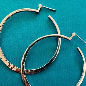 Silpada 9.25 silver hammered hoop earrings
